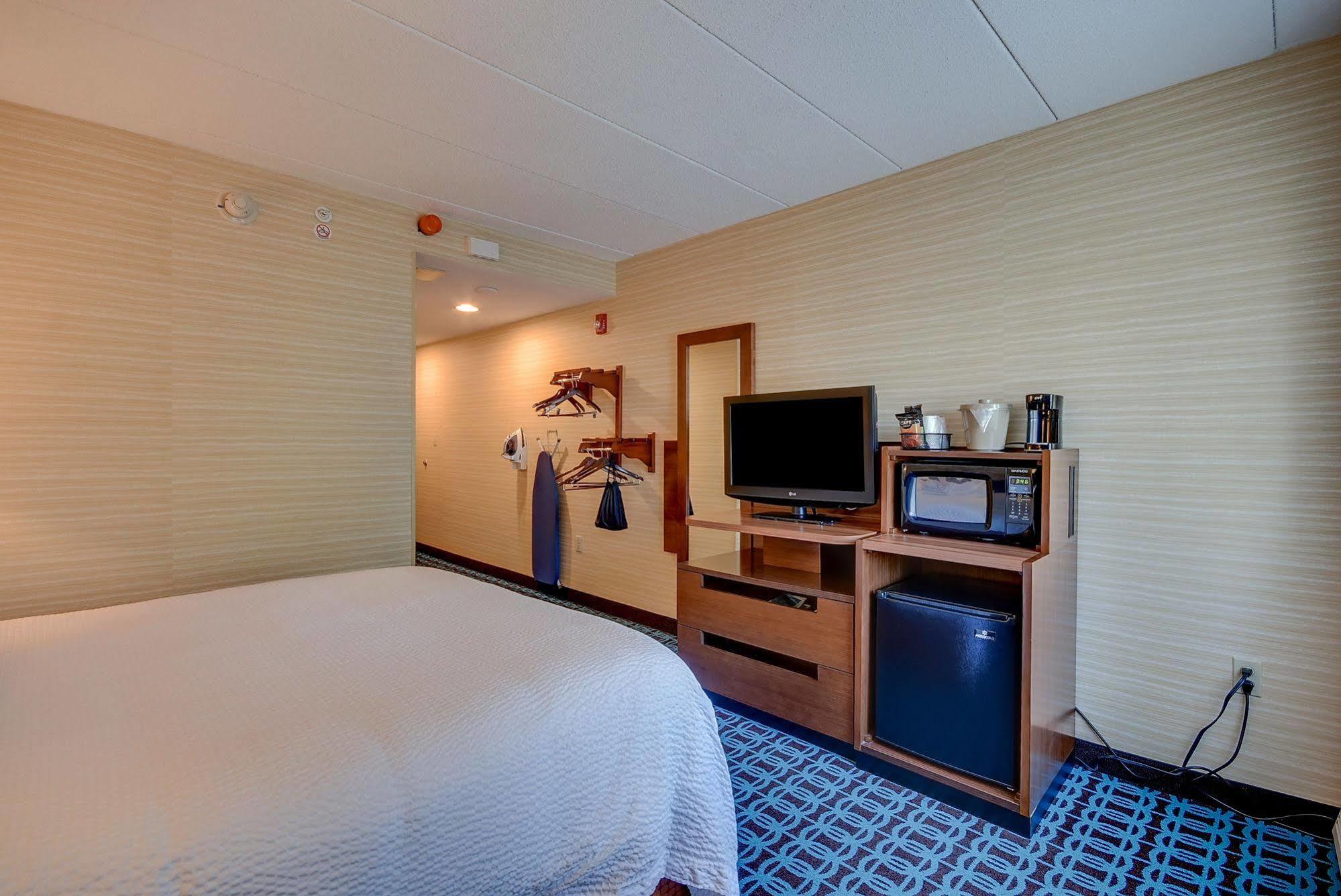 Fairfield Inn Boston Woburn Exterior foto
