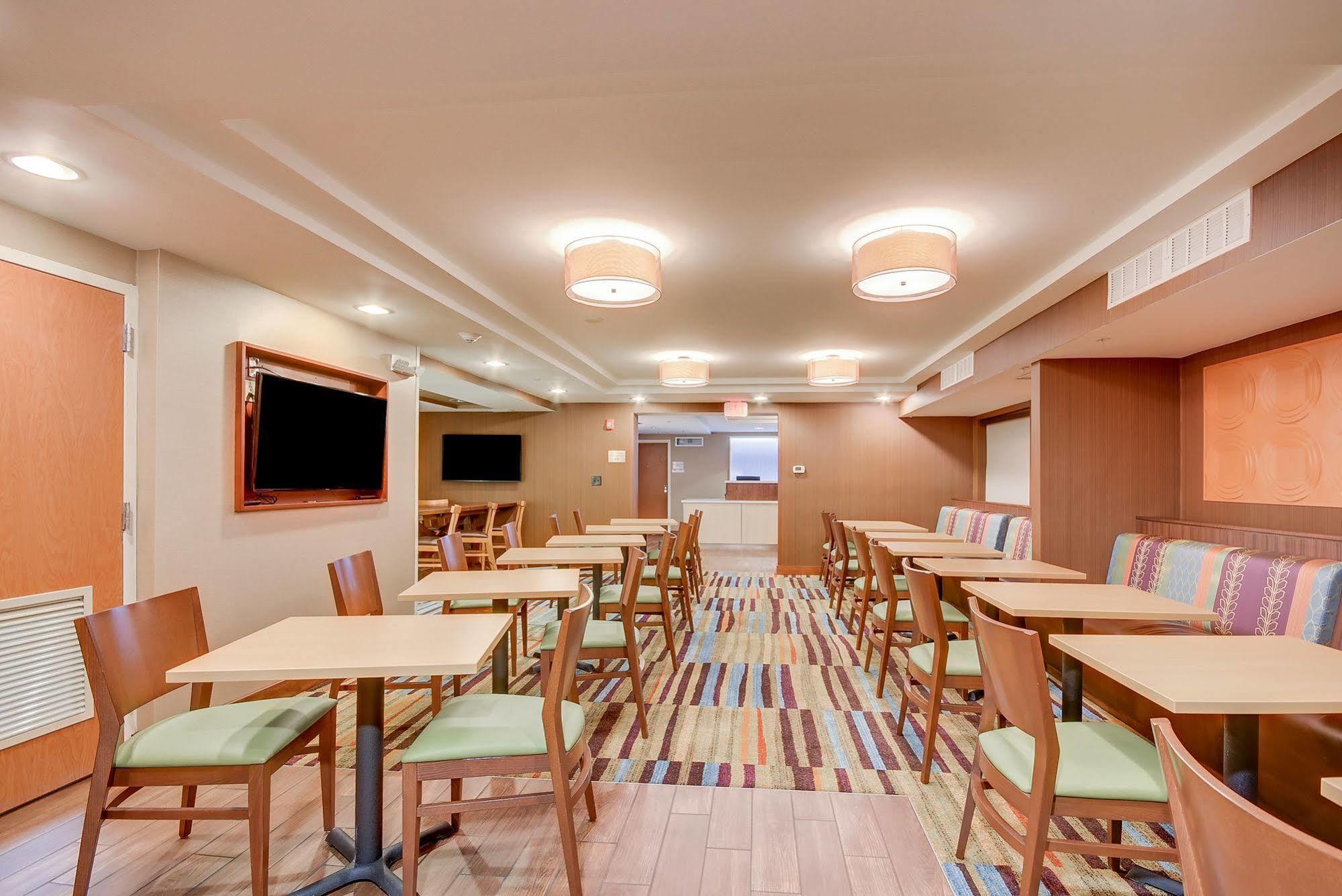 Fairfield Inn Boston Woburn Exterior foto